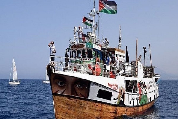 أسطول الصمود يعلن عودته لكسر الحصار عن غزة