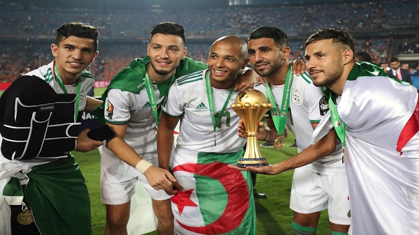 كأس أمم أفريقيا .. محاربو الصحراء يتطلعون للخروج من عنق الزجاجة