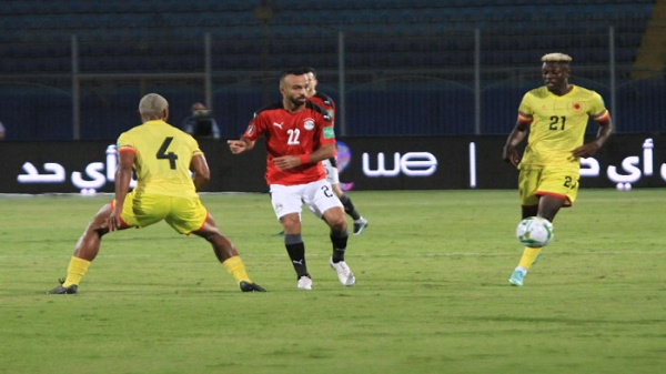 5  آلاف مشجع .. يدعمون الفراعنة في مباراة الغابون